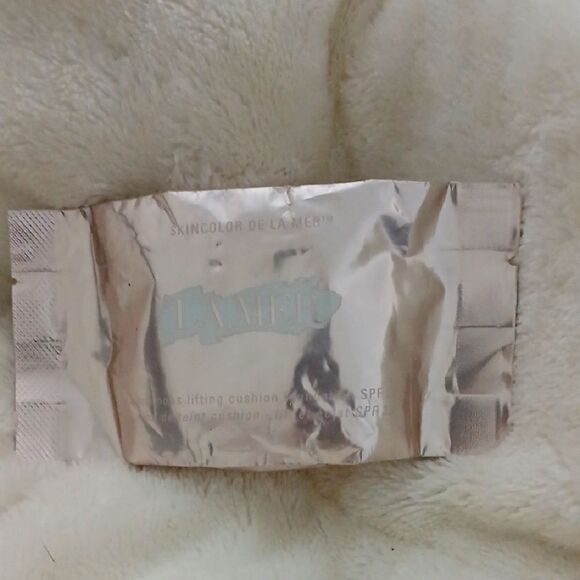 La Mer Skincolor Spf 20 Refill - Picture 1 of 4